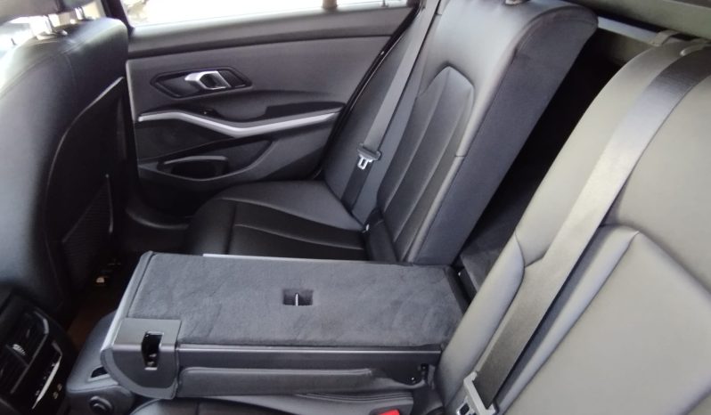 BMW 320d Touring completo