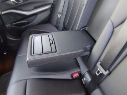 BMW 320d Touring completo