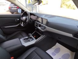 BMW 320d Touring completo