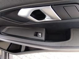 BMW 320d Touring completo
