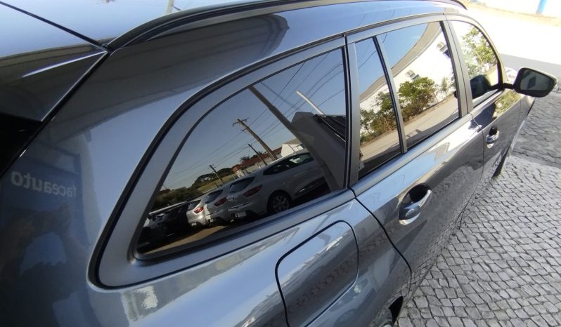BMW 320d Touring completo