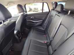 BMW 320d Touring completo
