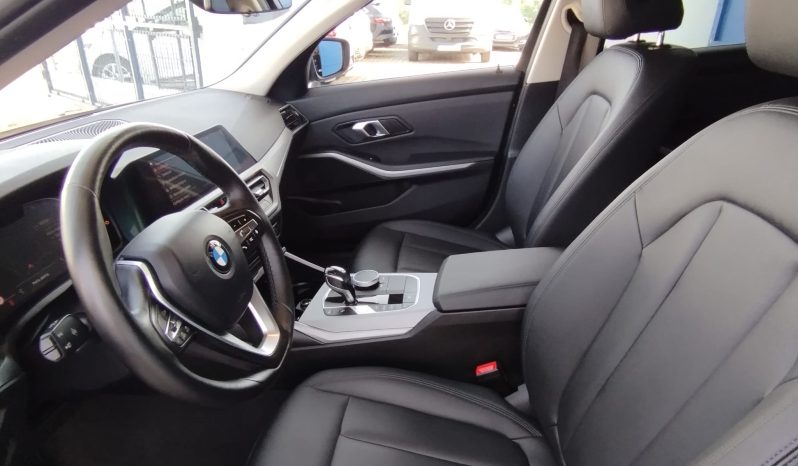 BMW 320d Touring completo
