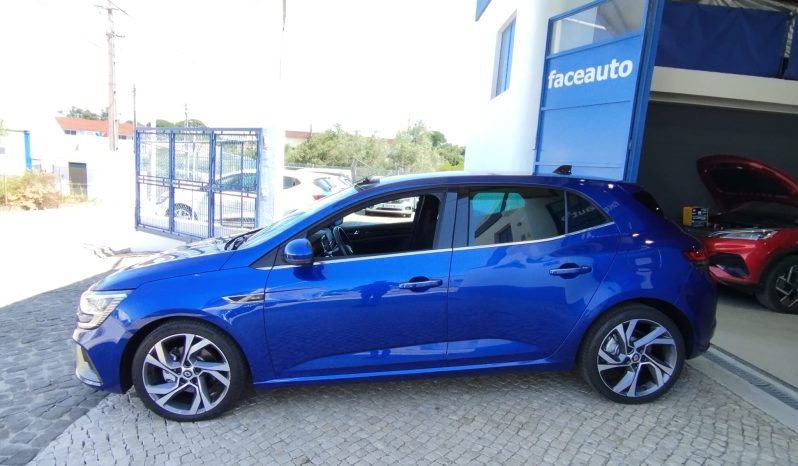 Renault Megane Plug-In R.S. Line completo