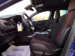 Renault Megane Plug-In R.S. Line completo