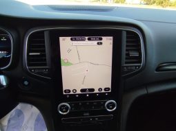 Renault Megane Plug-In R.S. Line completo