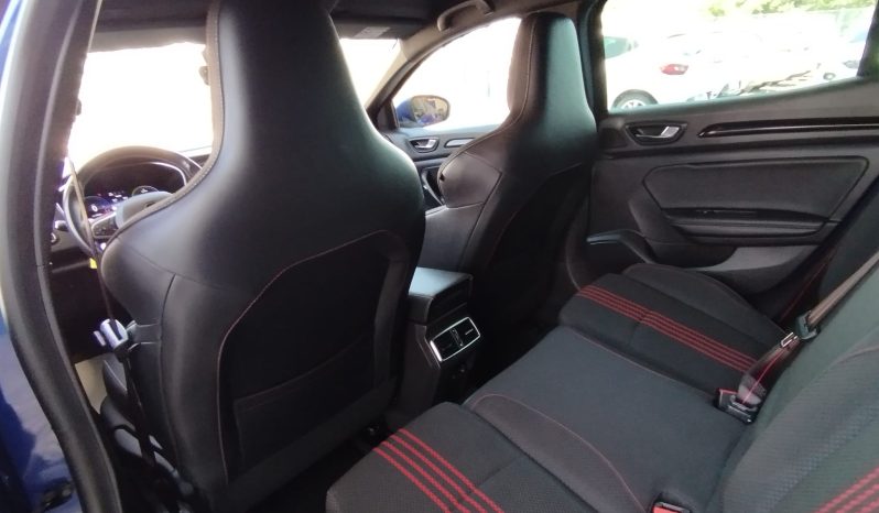 Renault Megane Plug-In R.S. Line completo