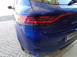 Renault Megane Plug-In R.S. Line completo