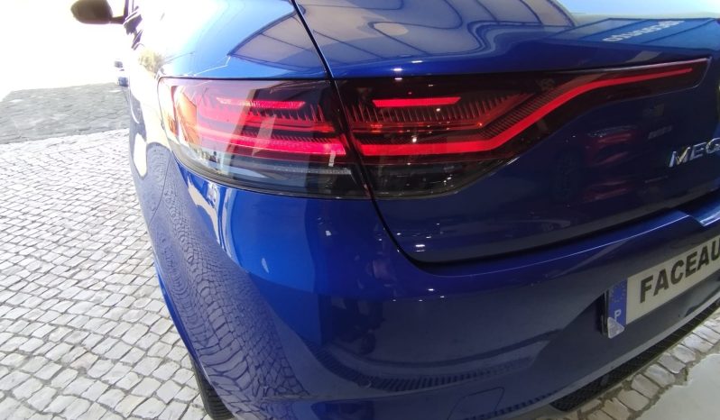 Renault Megane Plug-In R.S. Line completo