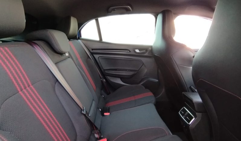 Renault Megane Plug-In R.S. Line completo