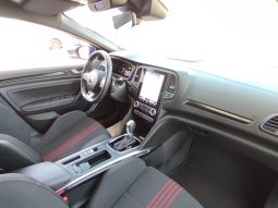 Renault Megane Plug-In R.S. Line completo