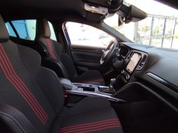 Renault Megane Plug-In R.S. Line completo