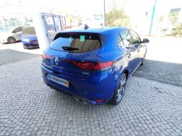 Renault Megane Plug-In R.S. Line completo