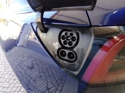 Tesla Model 3 completo