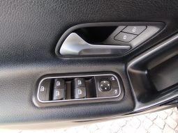 Mercedes A180 d completo