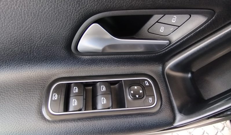 Mercedes A180 d completo