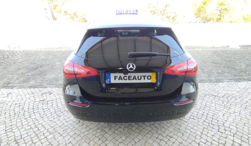 Mercedes A180 d completo