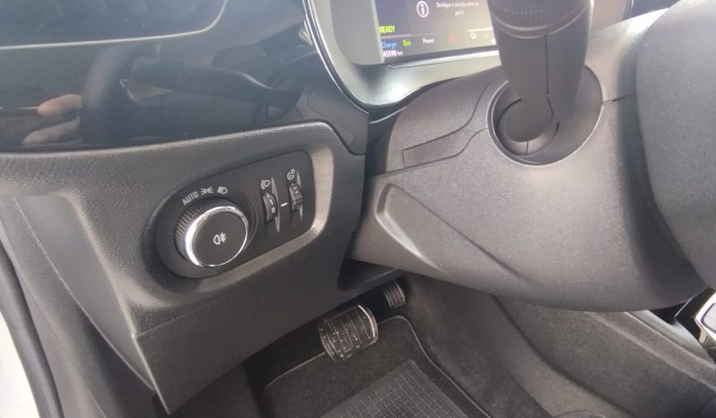 Opel E-Corsa completo
