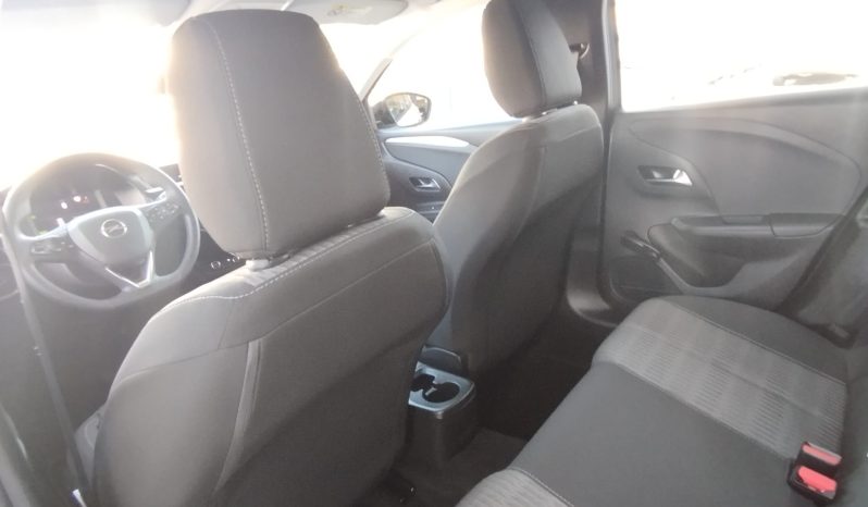 Opel E-Corsa completo