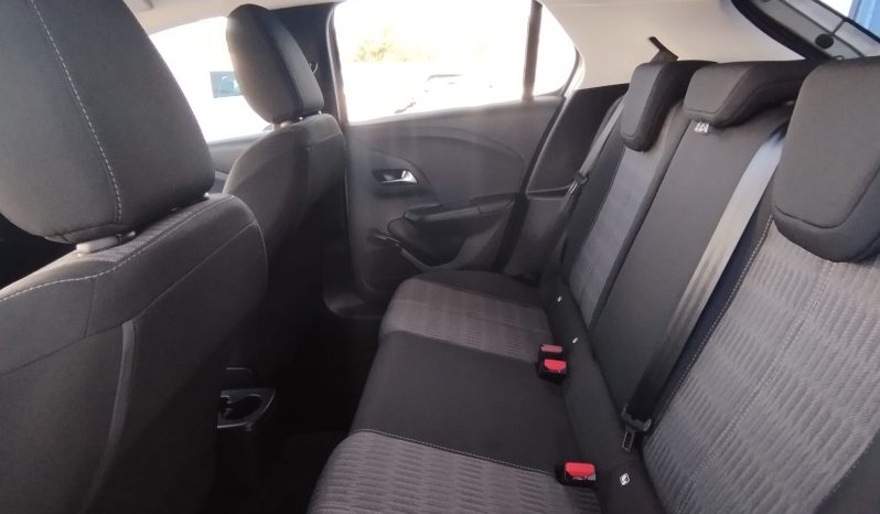 Opel E-Corsa completo