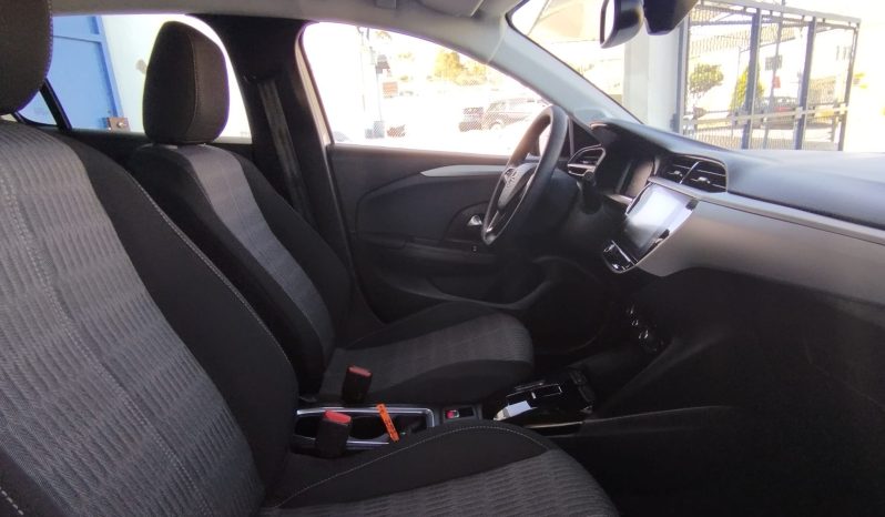 Opel E-Corsa completo
