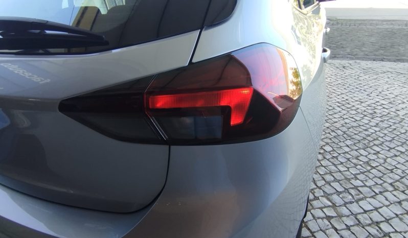 Opel E-Corsa completo