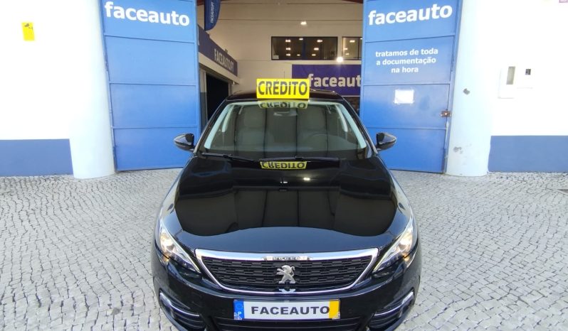 Peugeot 308 completo