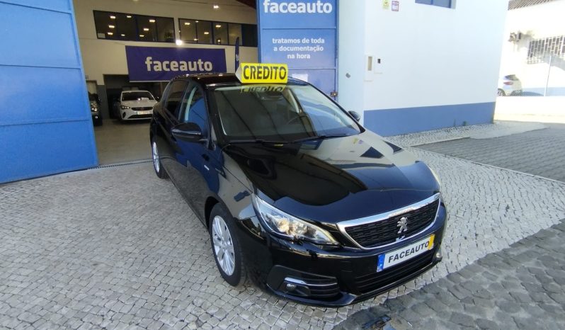 Peugeot 308 completo