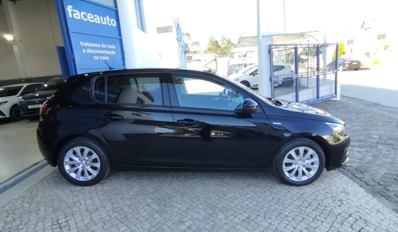 Peugeot 308 completo