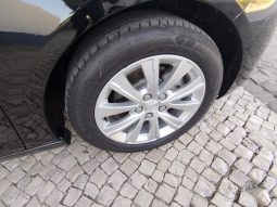Peugeot 308 completo