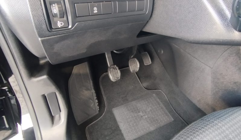 Peugeot 308 completo