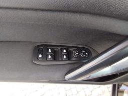 Peugeot 308 completo