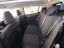 Peugeot 308 completo
