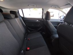 Peugeot 308 completo