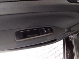 Peugeot 308 completo