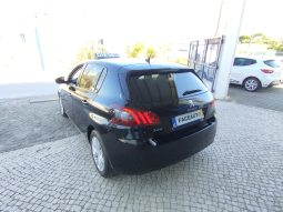 Peugeot 308 completo