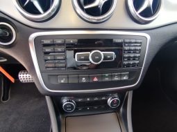 Mercedes Cla 45 AMG completo