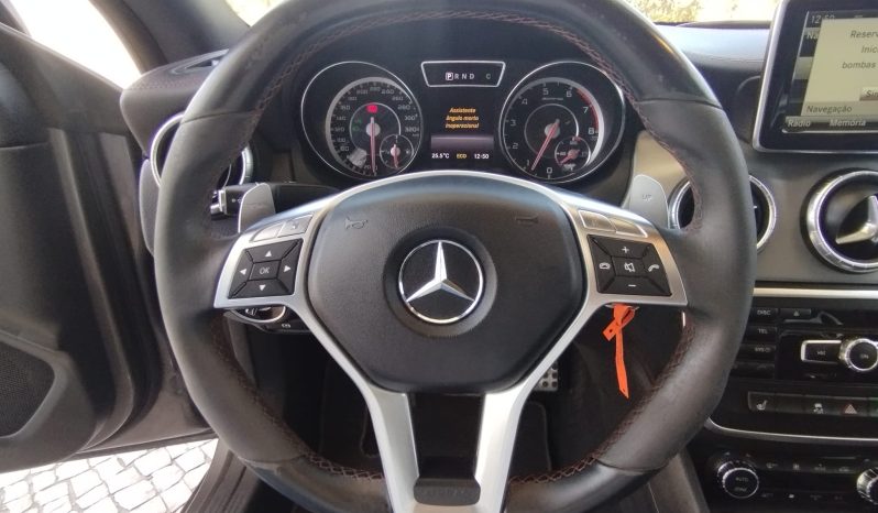 Mercedes Cla 45 AMG completo