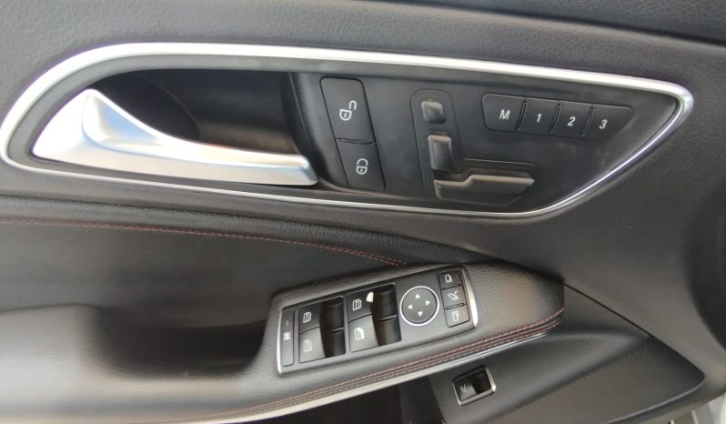 Mercedes Cla 45 AMG completo