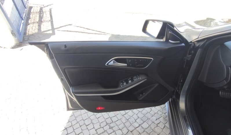 Mercedes Cla 45 AMG completo