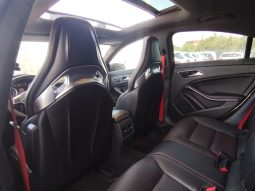 Mercedes Cla 45 AMG completo