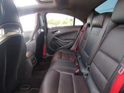 Mercedes Cla 45 AMG completo