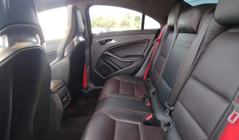 Mercedes Cla 45 AMG completo
