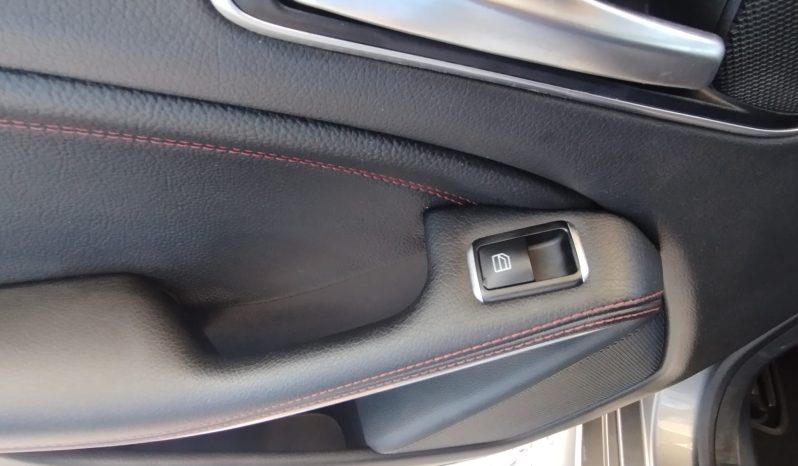 Mercedes Cla 45 AMG completo