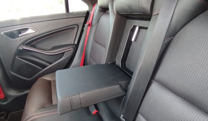 Mercedes Cla 45 AMG completo