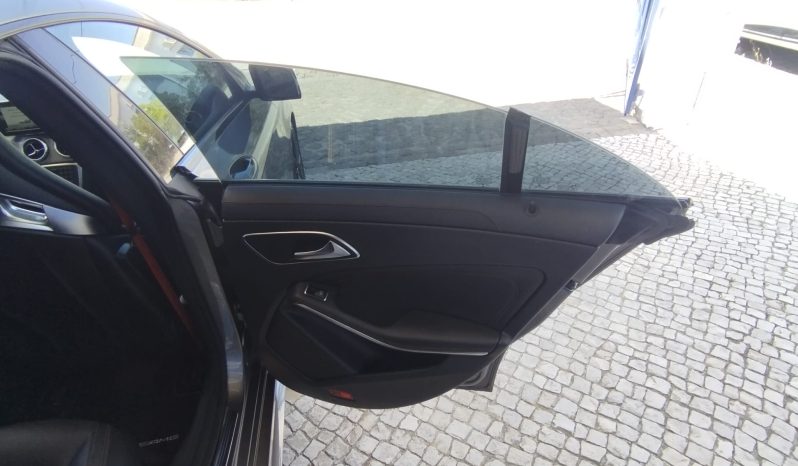 Mercedes Cla 45 AMG completo