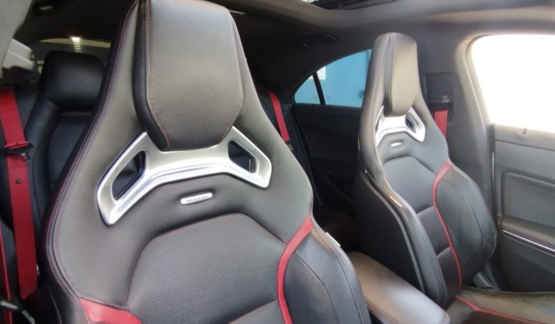 Mercedes Cla 45 AMG completo