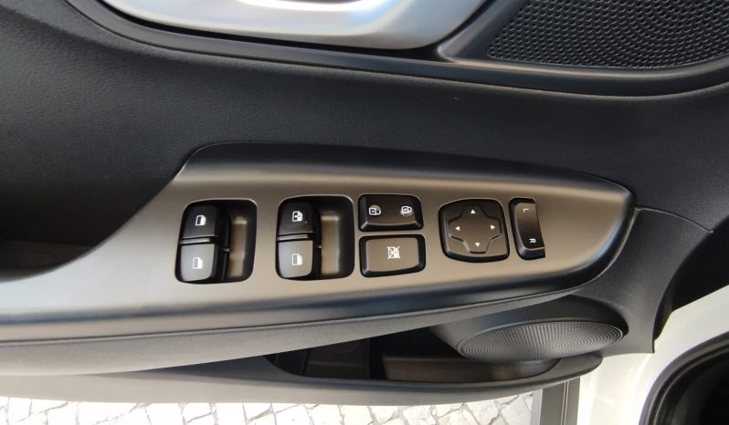 Hyundai KAUAI / Kona completo