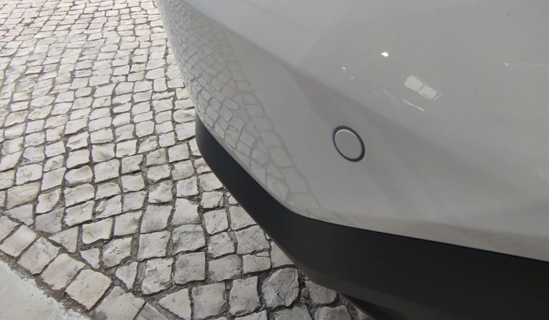 Hyundai KAUAI / Kona completo