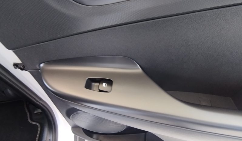 Hyundai KAUAI / Kona completo